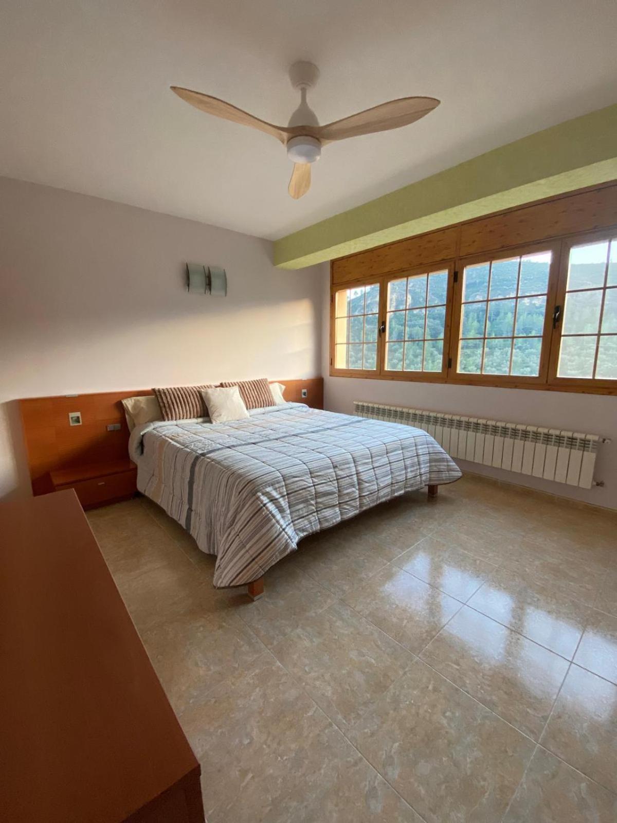 Ca La Cabrera Apartment Alfara de Carles Екстериор снимка