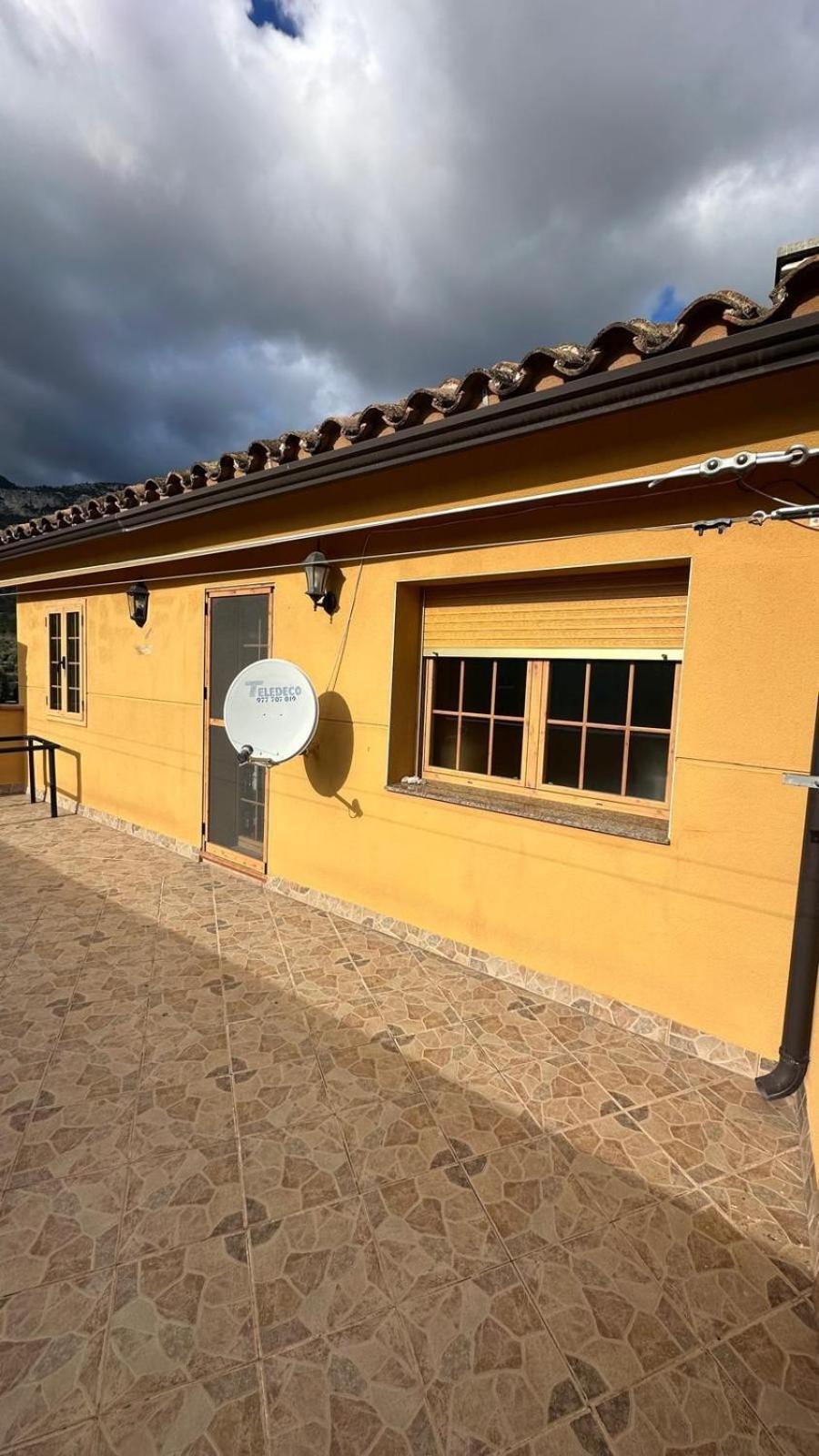 Ca La Cabrera Apartment Alfara de Carles Екстериор снимка
